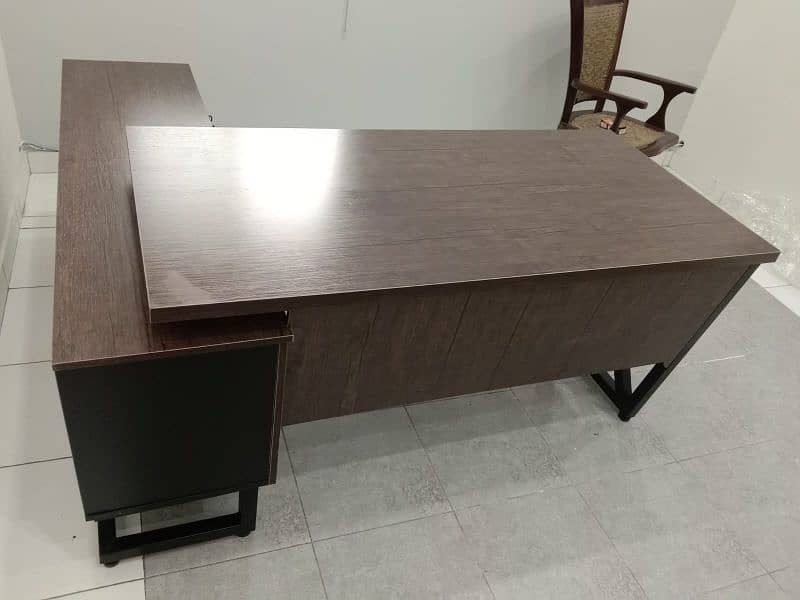 Executive Table/office table 3