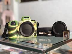 Nikon Z6 Mirrorless 24.3mp Camera Complete Box + Adapter & 32gb Card