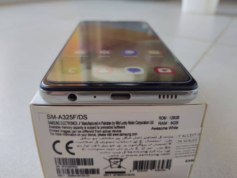 Samsung Galaxy A32 (JUST LIKE NEW) 5