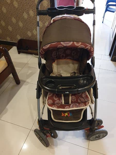 Slightly used Pram in Neat Condition 6