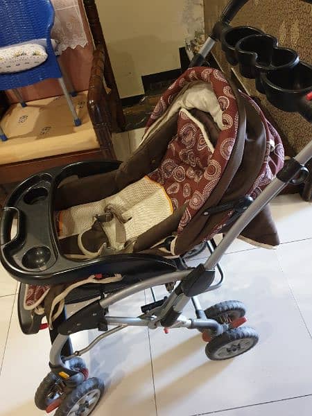 Pram/Stroller in Neat Condition Slightly used WhatsApp Plz 03334216873 8