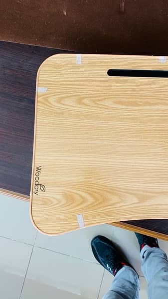 table laptop table wooden for laptop and studying 3 colors available 2