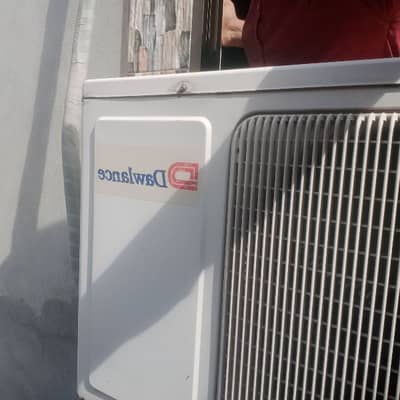 dawlance ac is a good condition