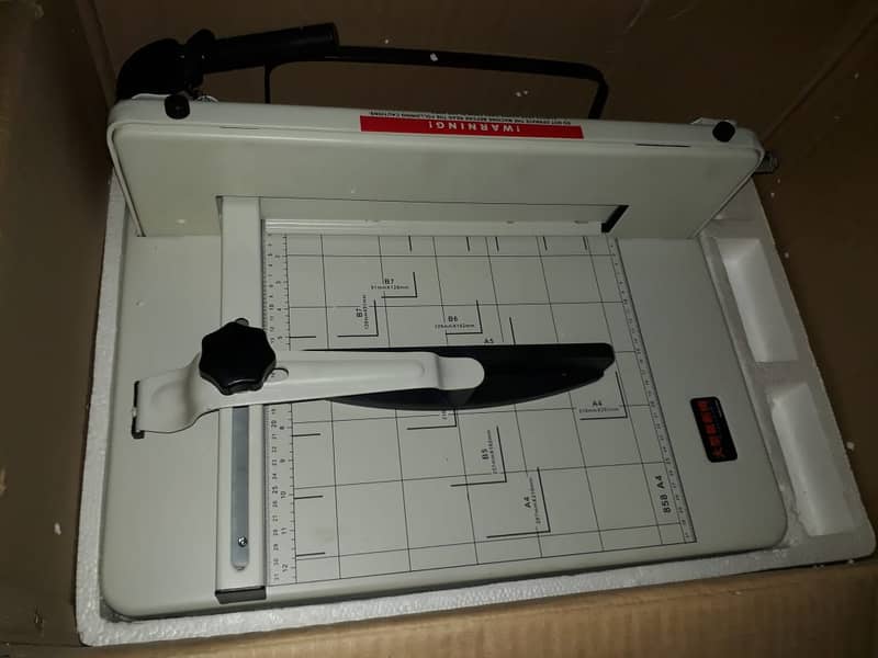 858 paper cutter manual paper cutter desktop paper cutter 4