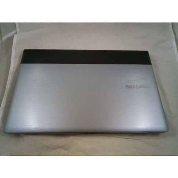 Samsung NP300E5A Laptop MotherBoard 3