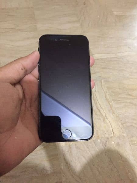 IPhone 7 32gb Pta Approved 1