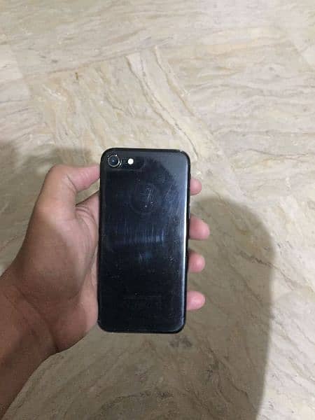 IPhone 7 32gb Pta Approved 3