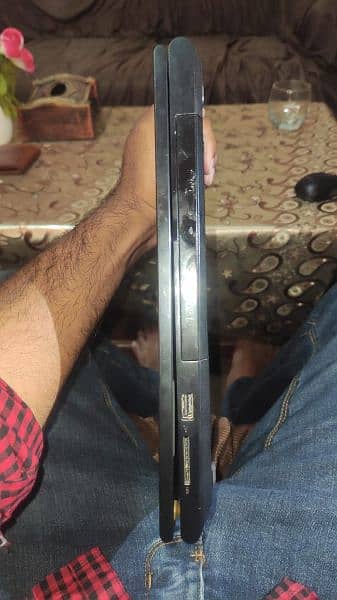 Dell laptop Core i5 4thgen 4GB Ram 180 GB SSD Without battery 4