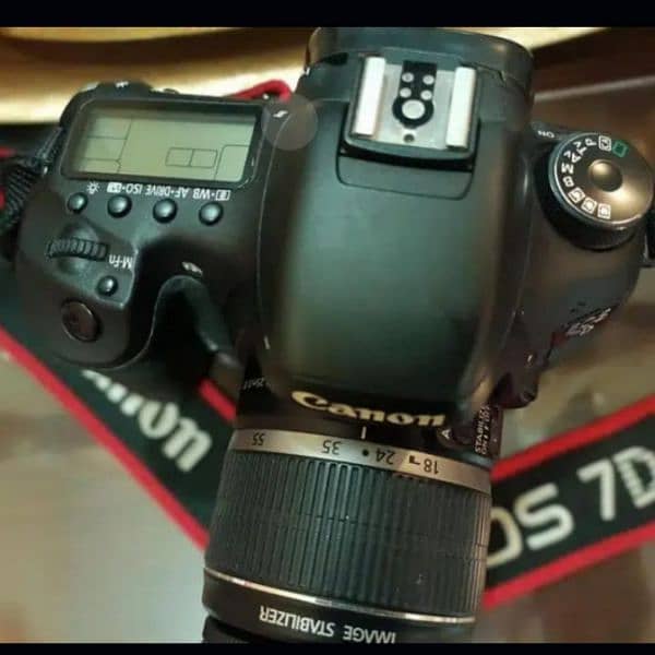 Orginal Canon EOS 7D Camera with 18-55 lense like brand new condition 0