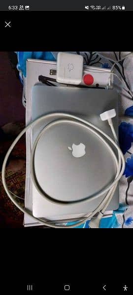 MacBook Air Core i7 512 SSD 3