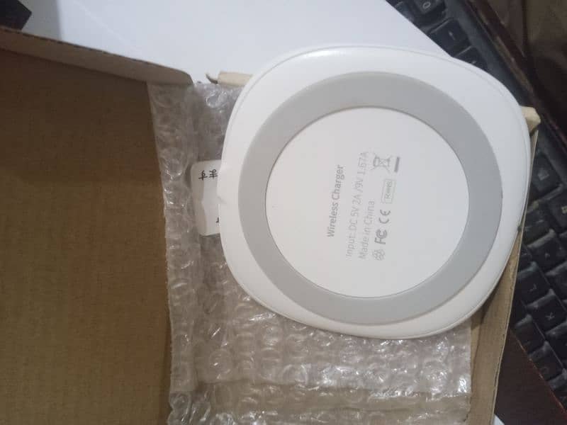 fast wireless charger 0