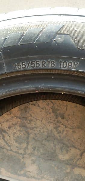 Tyres set of 4, Toyo Japan 255-55-R18 1