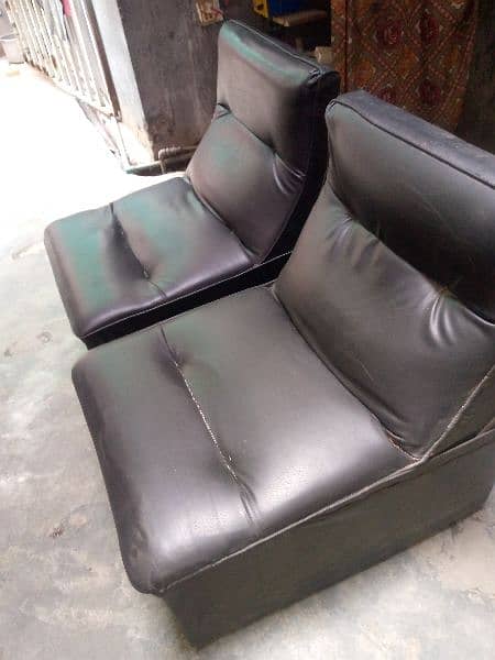 2 Sofa set new condition 0