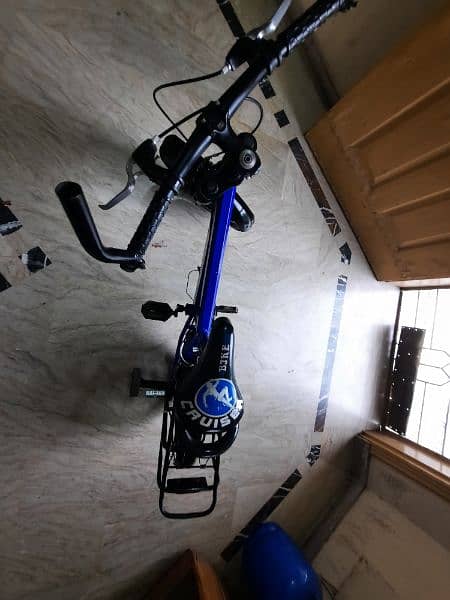 BICYCLE  BLUE COLOR ACHI QUALITY 6