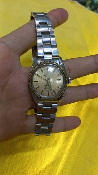BUYING ANTIQUE NEW USED VINTAGE ORIGINAL WATCHES Diamond Gold 1