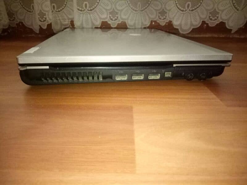 Hp laptop 10 by 10 condition 7