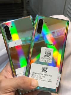 Apple,,samsung,,one