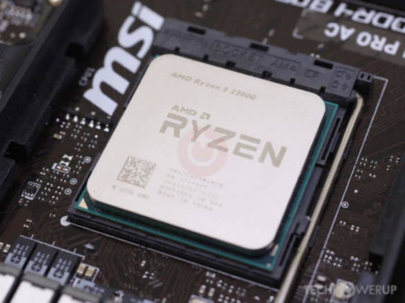 AMD RYZEN 3 2200G 1