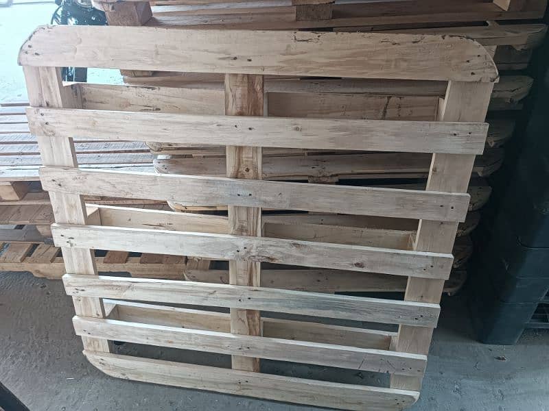 pallets 3