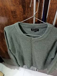 Sweater For Men's (Breakout Brand) in Small Size 0