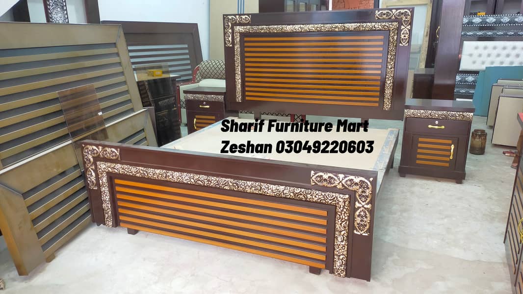 king size double bed for available 8