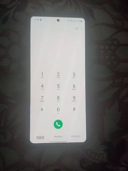 GALAXY A52 minor glass broken hai 2 line Hain complete Saman hai 2