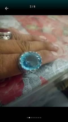 blue pokraj with ring
