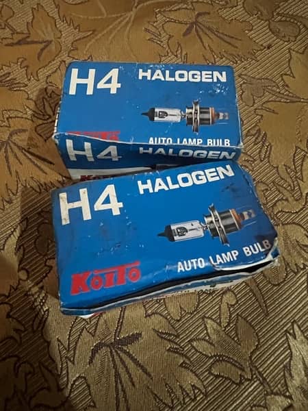 H4 HALOGEN AUTO LAMP BULB original made in Japan 1