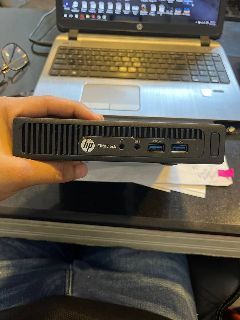 HP Elite 705 G3 A10 Mini PC 0