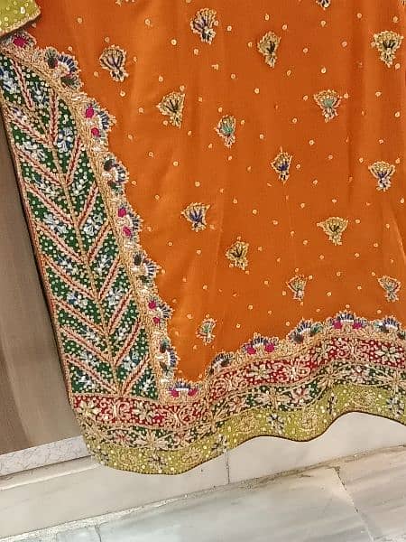 mehndi dress 1