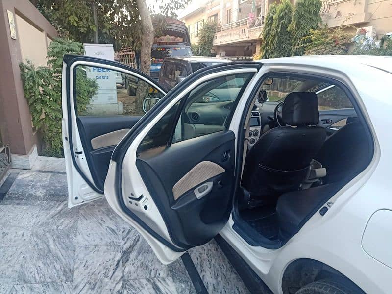 Toyota Belta 1.0 for sale 13