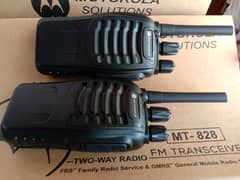 New Motrola MT 828 Walkie talkie FRS, GMRS Talkabout Wireless intercom 0