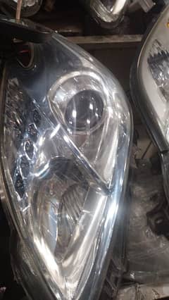 Toyota Prius 1800 2009 to 2011 HEAD LIGHT N BREAK LIGHTS