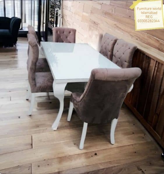 6/8 seater sold wooden dining table 12