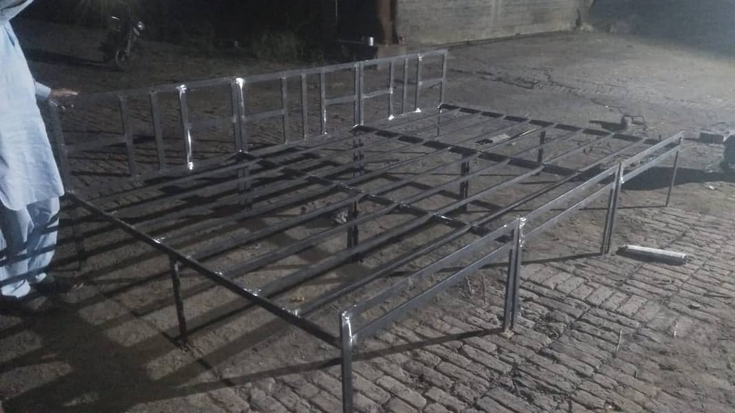 Durable Iron Beds available in all sizes 1