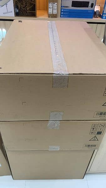 DELL R750XS SERVER 4310- 16GB-2.4TB-800Watts Dual Power supply 11