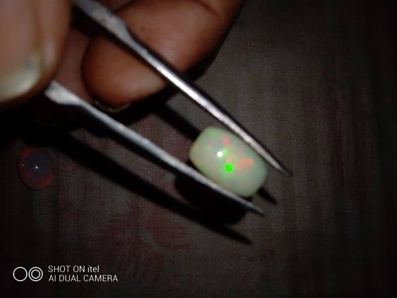 opal Ethiopian natural 0