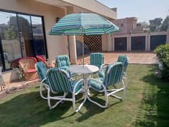 outdoor Garden chairs best for lawn or swimming pool