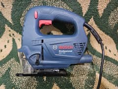 Bosch professional cutter GST700