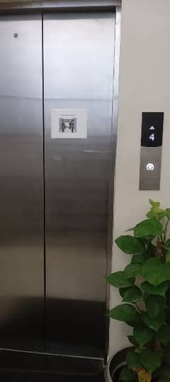 lift elevator