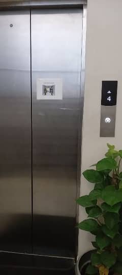 lift elevator 0