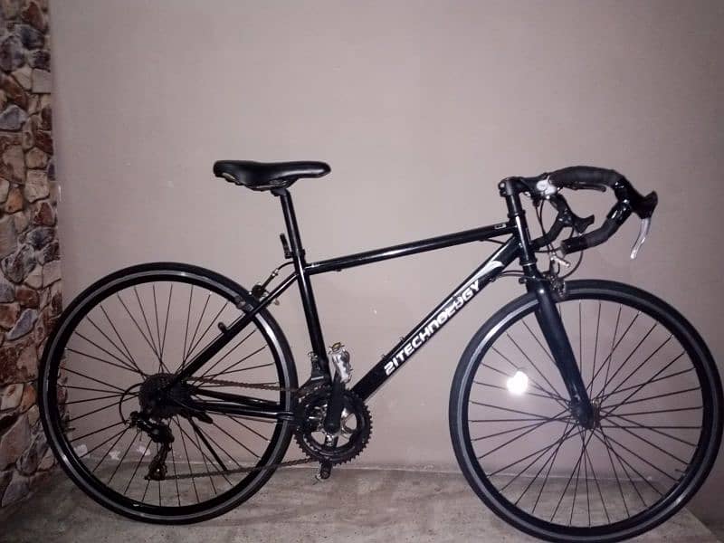 Japanese sports bicycle (road bike) imported. 2