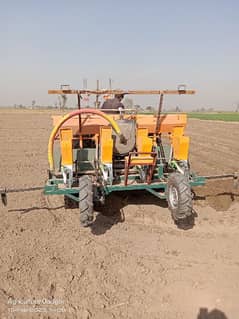 corn seeds pressure planter