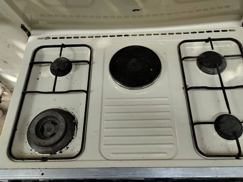 Cooking range imported  ( used ) 4