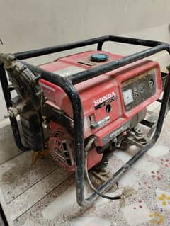 Generator  HONDA  EP 2500. ( used  )