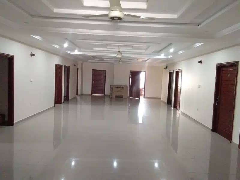 Guest House Room Is Available For Rent In Abdullah Garden 8