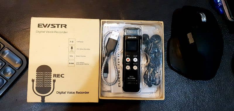 EVISTR digital voice recorder L157 16gb 2