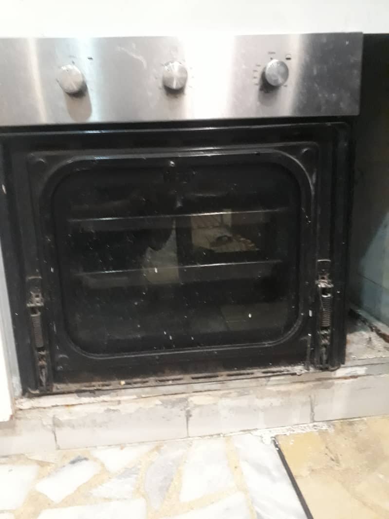 Kitchen Built-in Gas Oven. 0