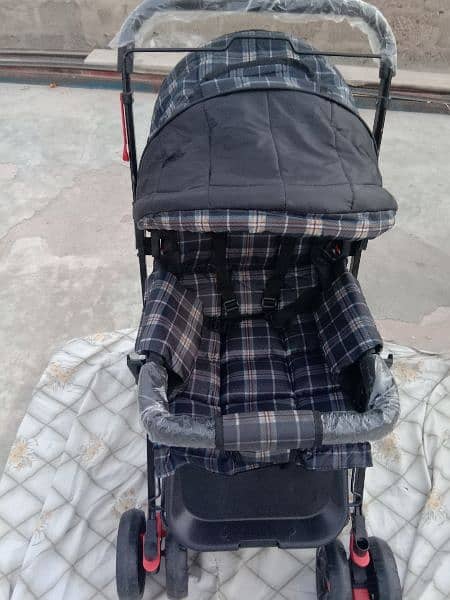 branded baby pram 7