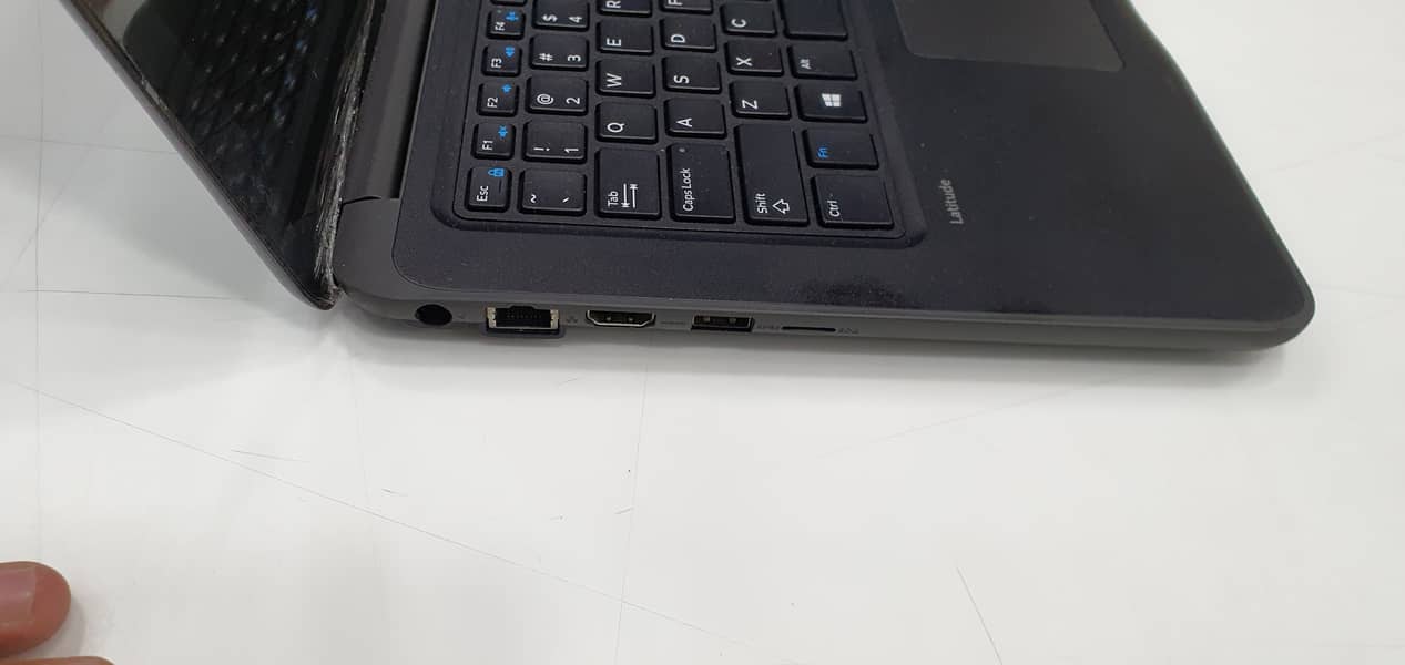 Dell latitude 3380 6th gen Laptop for sale 9